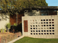 Web site demonstrates how much work goes into staging a home for sale