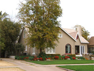 Phoenix real estate: On-line real estate databases can fall short of buyers' and sellers' needs