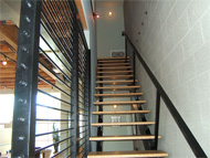 Phoenix real estate: Phoenix home sellers should select a price to make their house stand out in the marketplace