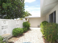 Phoenix real estate: An escape clause in real estate employment contracts would help everyone