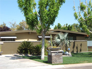 Phoenix real estate: Musical chairs: You can buy a home on leased land for a bargain price, but you must be prepared to sell before the music stops