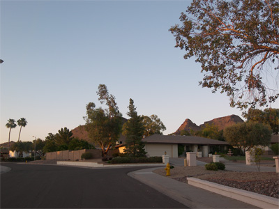 Lookout Mountain in Phoenix, Arizona real estate